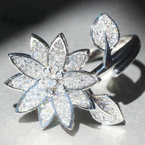 Cubic Zirconia Micro Pave Brass Ring Flower & micro pave cubic zirconia & for woman Sold By PC