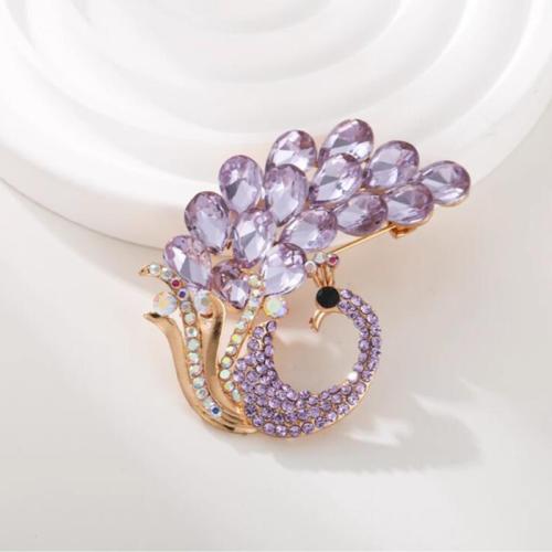 Zinc Alloy Brooches plated for woman & with rhinestone golden Sold By PC