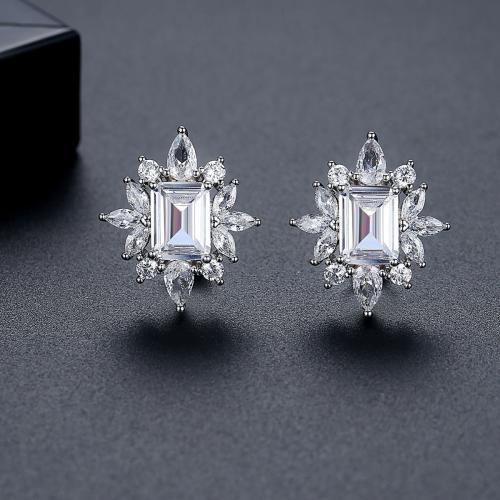 Brass Stud Earring, Flower, platinum plated, micro pave cubic zirconia & for woman, 16.60x19.18mm, Sold By Pair