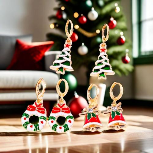 Pendientes de Navidad, aleación de zinc, chapado en color dorado, Diferente forma para la elección & Diseño de Navidad & para mujer & esmalte & con diamantes de imitación, más colores para la opción, libre de níquel, plomo & cadmio, Vendido por Par