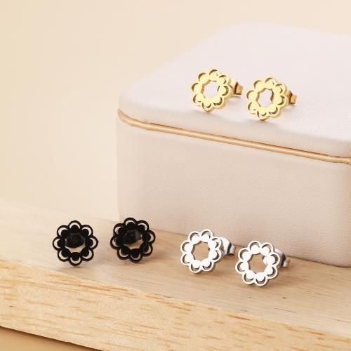 Stainless Steel Stud Earrings 304 Stainless Steel Flower Vacuum Ion Plating fashion jewelry & for woman Sold By Bag