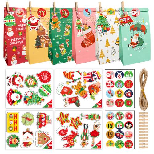 Kraft Christmas Gift Bag, Afdrukken, Kerstontwerp & gemengde patroon & verschillende stijlen voor de keuze, 24pC's/Bag, Verkocht door Bag