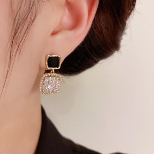 Boucles d'oreilles en laiton zircon cubique pavent, avec planche & perle de plastique, Plaqué d'or, pavé de micro zircon & pour femme, Or, 26x15mm, Vendu par paire