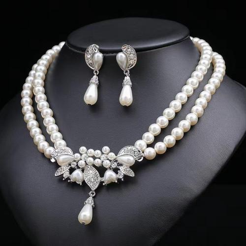 Sets de Joyas, Pendiente de stud & collar, aleación de zinc, con Perlas de vidrio, con 5cm extender cadena, 2 piezas & para mujer & con diamantes de imitación, plateado, longitud:aproximado 45 cm, Vendido por Set