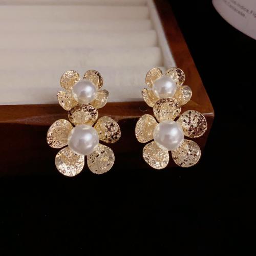 Brass Stud Earring, with Plastic Pearl, petals, real gold plated, for woman, more colors for choice, 31x21mm, Sold By Pair