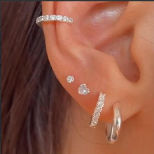 Boucles d'oreilles en laiton zircon cubique pavent, Placage de couleur argentée, bijoux de mode & pavé de micro zircon, argent, protéger l'environnement, sans nickel, plomb et cadmium, 5PC/sac, Vendu par sac