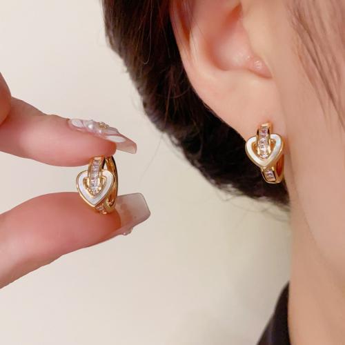 Boucles d'oreilles en laiton zircon cubique pavent, avec coquille, Plaqué d'or, pavé de micro zircon & pour femme, Or, 13x7mm, Vendu par paire