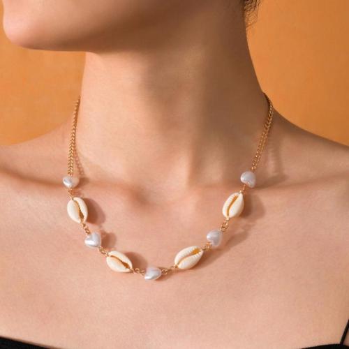 Shell Necklaces, Tibetan Style, with Shell & Plastic Pearl, with 7cm extender chain, gold color plated, fashion jewelry, golden, nickel, lead & cadmium free, Length:40 cm, Sold By PC