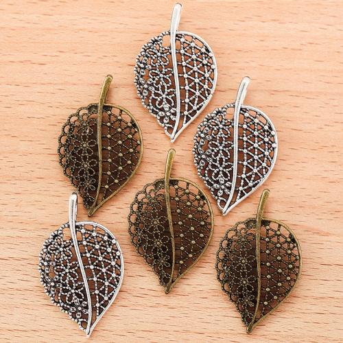 Pendentifs feuilles en alliage de zinc , Placage, DIY, plus de couleurs à choisir, 40x23mm, 100PC/sac, Vendu par sac