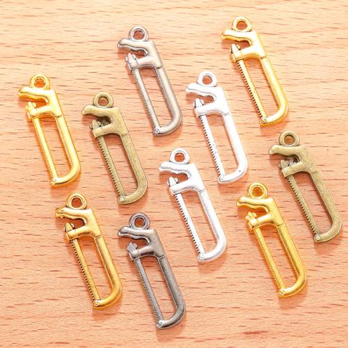 Zinc Alloy Tool Pendants Saw plated DIY Sold By Bag