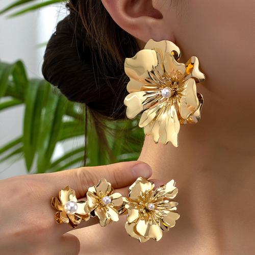 Tibetan Style Stud Earring, with Plastic Pearl, petals, plated, 4 pieces & for woman, gold, Sold By Set