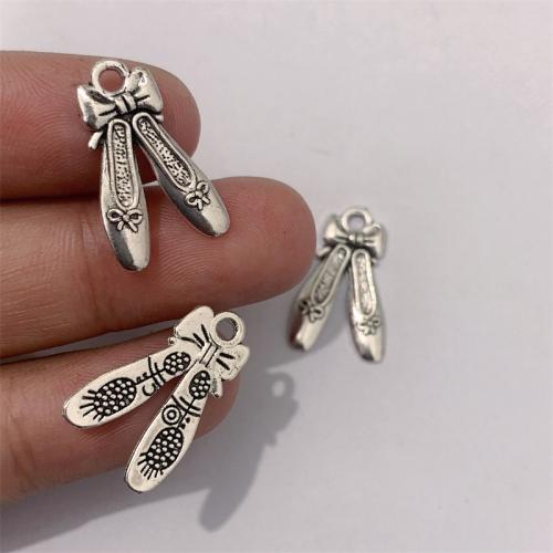 Pendentifs de chaussures en alliage de zinc, Plaqué de couleur d'argent, DIY, 12x20mm, 100PC/sac, Vendu par sac