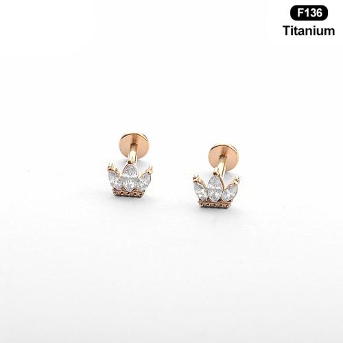 Alliage de titane piercing oreille, oeil de cheval, Placage de couleur d'or, unisexe & normes différentes pour le choix & pavé de micro zircon, Vendu par PC