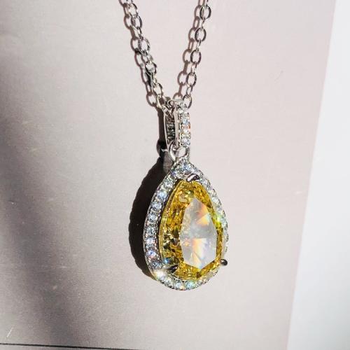 Cubic Zircon Micro Pave Brass Necklace, Teardrop, fashion jewelry & micro pave cubic zirconia & for woman, Sold Per Approx 45 cm Strand