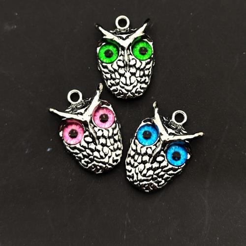 Pendentifs animaux en alliage de zinc, hibou, Placage de couleur argentée, DIY & émail, plus de couleurs à choisir, 18x21mm, 100PC/sac, Vendu par sac