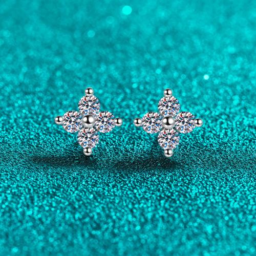 925 Sterling Silver Stud Earring, with Moissanite, fashion jewelry & for woman, 9.70x9.70mm, Sold By Pair