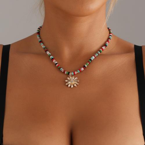 alliage de zinc collier, avec Seedbead, avec 1.9inch chaînes de rallonge, fleur, Placage de couleur d'or, pour femme & avec strass, Longueur:Environ 16.5 pouce, Vendu par PC