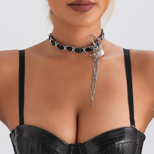 alliage de zinc collier, avec cuir PU & perle de plastique, avec 3.9inch chaînes de rallonge, araignée, Placage de couleur platine, style gothique & pour femme, Longueur:Environ 14.1 pouce, Vendu par PC