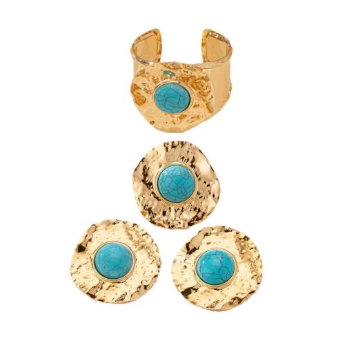 Parures de bijoux en alliage zinc, Boucle d’oreille stud & bracelet de manchette & bague, anneau, alliage de zinc, avec turquoise, Placage, pour femme, Or, Vendu par fixé