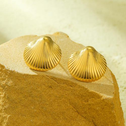 Stainless Steel Stud Earrings, 304 Stainless Steel, Shell, 18K gold plated, fashion jewelry & for woman, golden, 23.60x23.30mm, Sold By Pair