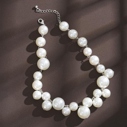 Collier de bijoux en alliage de zinc, avec perle de plastique, avec 6cm chaînes de rallonge, Placage, bijoux de mode & pour femme, blanc, Longueur:42 cm, Vendu par PC