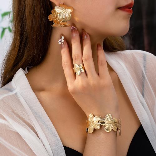 Tibetan Style Jewelry Sets, Stud Earring & cuff bangle & finger ring, petals, plated, for woman, gold, Sold By Set