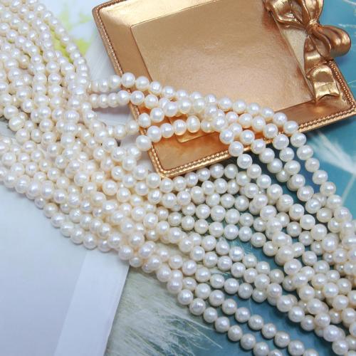 Natural Freshwater Pearl Loose Beads, Slightly Round, DIY, white, about: 5-6mm, Sold Per Approx 38 cm Strand