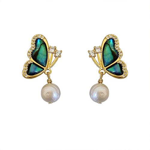 Boucles d'oreilles en laiton zircon cubique pavent, avec coquille & perle d'eau douce cultivée, papillon, Placage, pavé de micro zircon & pour femme, Or, 24x12mm, Vendu par paire