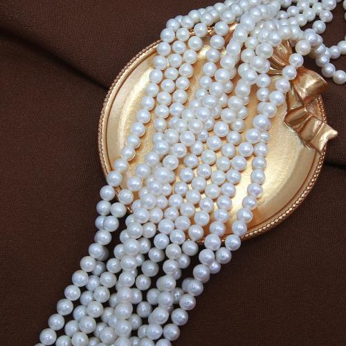 Natural Freshwater Pearl Loose Beads, Slightly Round, DIY, white, about:6-7mm, Sold Per Approx 38 cm Strand