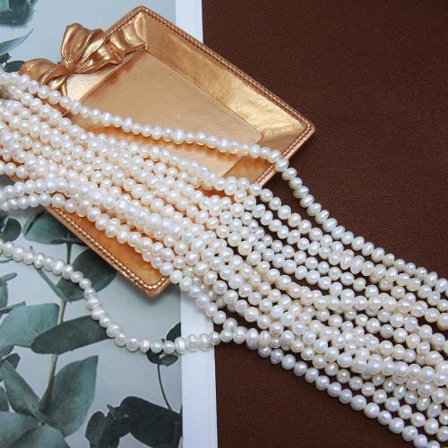 Natural Freshwater Pearl Loose Beads, Slightly Round, DIY, white, about:4-4.5mm, Sold Per Approx 38 cm Strand