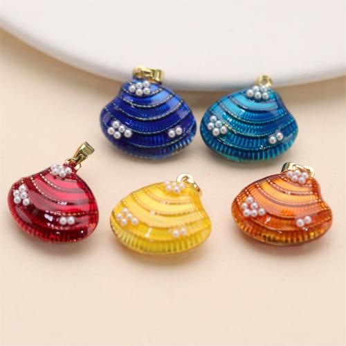 Brass Jewelry Pendants, with Plastic Pearl, Shell, gold color plated, DIY & enamel, more colors for choice, nickel, lead & cadmium free, 24x19.50mm, Sold By PC