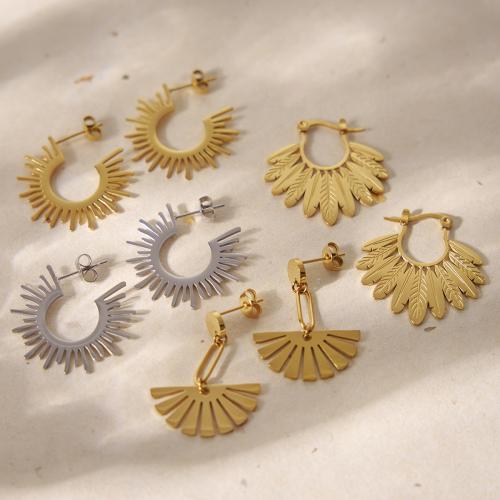 Boucle d'oreille de gaujon en acier inoxydable, Acier inoxydable 304, Placage de couleur d'or, bijoux de mode & modèles différents pour le choix, doré, Vendu par paire