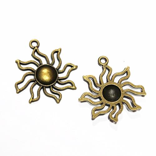 Tibetan Style Pendants, Sun, antique bronze color plated, DIY, 31x32.80mm, 50PCs/Bag, Sold By Bag