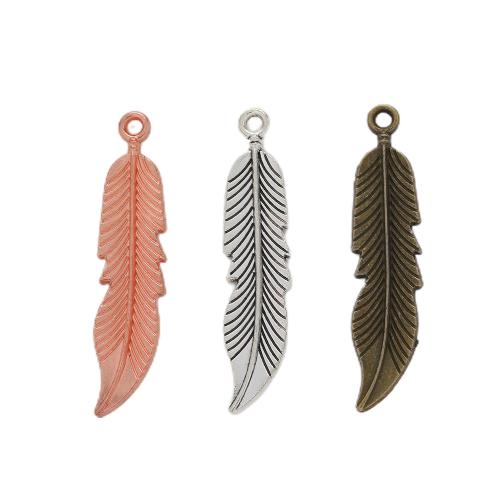 Pendentifs de Feather alliage zinc, alliage de zinc, forme de plume, Placage, DIY, plus de couleurs à choisir, protéger l'environnement, sans nickel, plomb et cadmium, 44x10x3mm, 100PC/sac, Vendu par sac