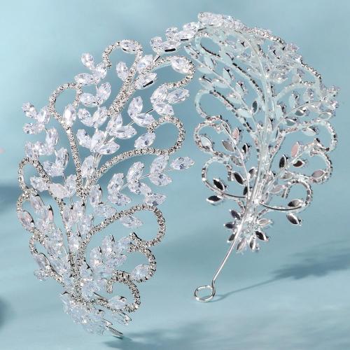 Tiaras, aleación de zinc, chapado en color de plata, diverso tamaño para la opción & micro arcilla de zirconia cúbica & para mujer & con diamantes de imitación, más colores para la opción, libre de níquel, plomo & cadmio, Vendido por UD