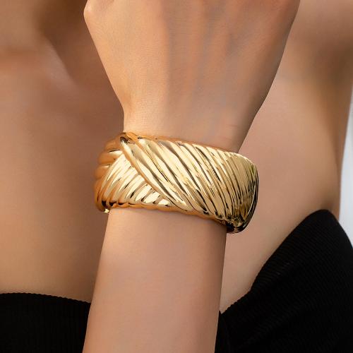 Brazalete de Aleación de Zinc, chapado, para mujer, dorado, Vendido por UD