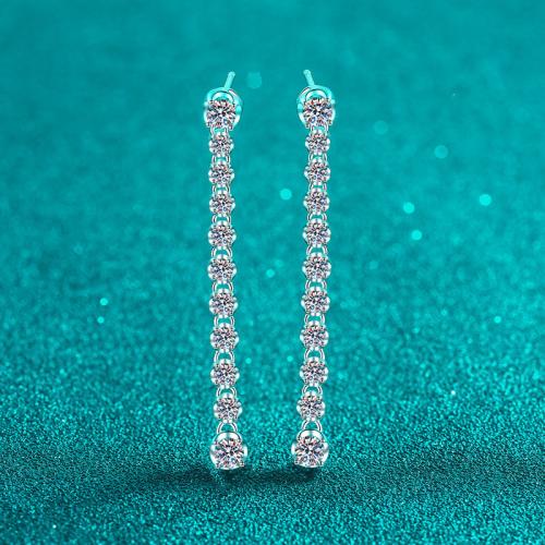 925 Sterling Silver Drop Earring, with Moissanite, fashion jewelry & for woman, earring length 80-100mm, Sold By Pair