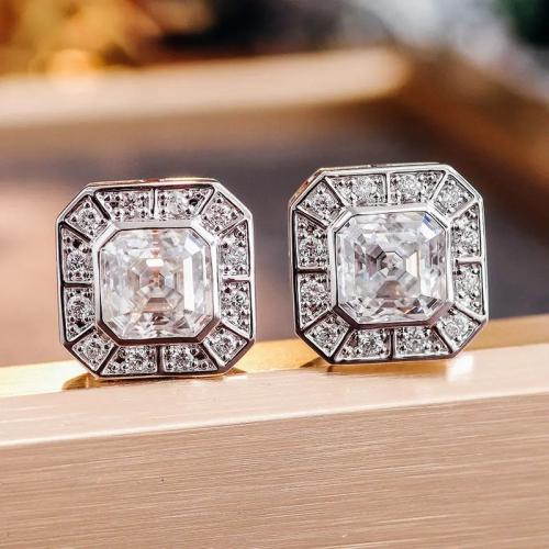 Cubic Zirconia Micro Pave Brass Earring, fashion jewelry & micro pave cubic zirconia & for woman, 11mm, Sold By Pair