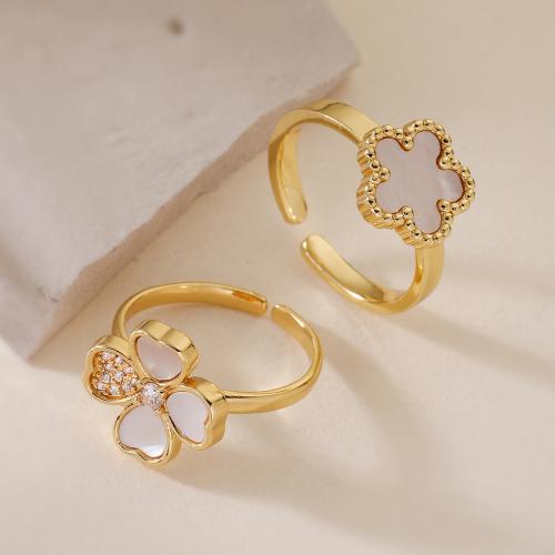 Cúbicos Circonia Micro Pave anillo de latón, metal, con Nácar Blanca, Flor, chapado en color dorado, diferentes estilos para la opción & micro arcilla de zirconia cúbica & para mujer, más colores para la opción, libre de níquel, plomo & cadmio, Vendido por UD