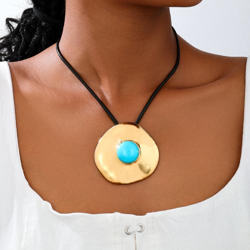 Collier de bijoux en alliage de zinc, avec cordon en cuir & turquoise synthétique, Placage, pour femme, Or, Vendu par PC