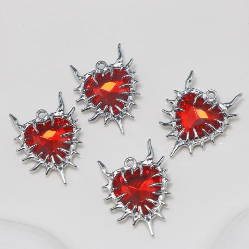 Zinc alliage strass Pendants, alliage de zinc, coeur, Plaqué de couleur d'argent, DIY & avec strass, rouge, protéger l'environnement, sans nickel, plomb et cadmium, 24x37x7.50mm, Vendu par PC