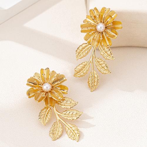 Tibetan Style Stud Earring, with Plastic Pearl, Flower, plated, for woman, gold, Sold By Pair