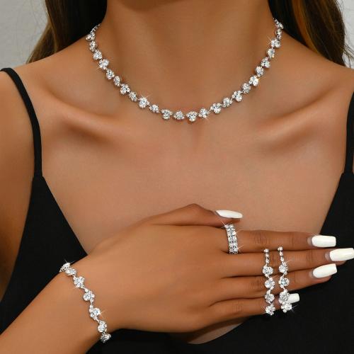 laiton parure de bijoux, avec perle de plastique, Placage, styles différents pour le choix & pour femme & avec strass, Vendu par fixé