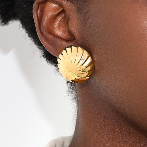 Tibetan Style Stud Earring, petals, plated, for woman, gold, Sold By Pair