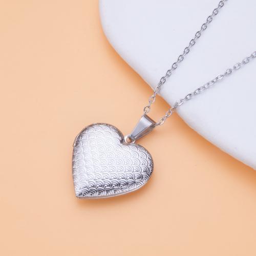 Fashion Locket Necklace, 304 Stainless Steel, with 2 Inch extender chain, Heart, plated, can open and put into something & fashion jewelry & for woman, more colors for choice, Length:18 Inch, Sold By PC