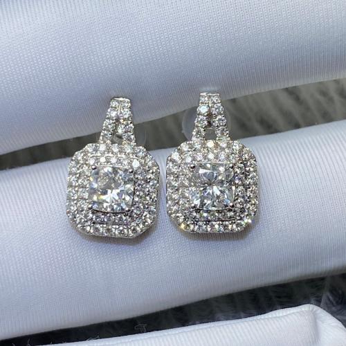 Cubic Zirconia Micro Pave Brass Earring, fashion jewelry & micro pave cubic zirconia & for woman, Sold By Pair