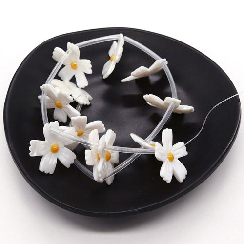 Natural Freshwater Shell Beads, Flower, DIY & enamel, white, 25mm, Sold By PC