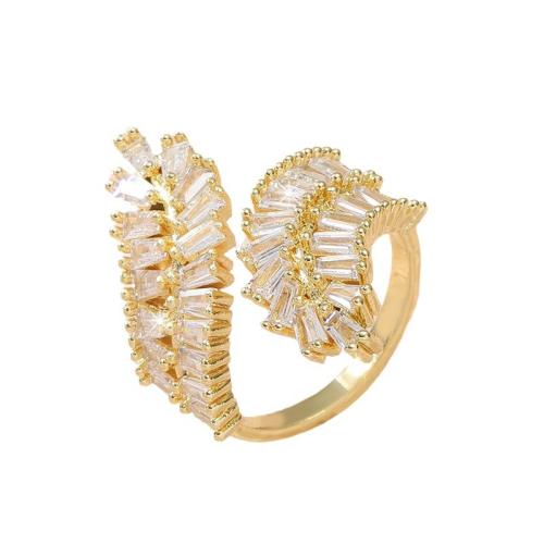 Cúbicos Circonia Micro Pave anillo de latón, metal, Hoja, chapado, Joyería & micro arcilla de zirconia cúbica & para mujer, dorado, Vendido por UD