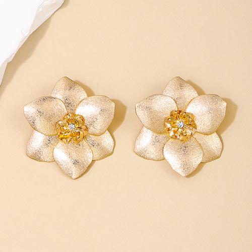 Tibetan Style Stud Earring, petals, plated, micro pave cubic zirconia & for woman, gold, Sold By Pair