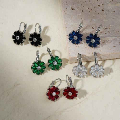 Cubic Zirconia Micro Pave Brass Earring, Flower, plated, fashion jewelry & micro pave cubic zirconia & for woman, more colors for choice, Sold By Pair